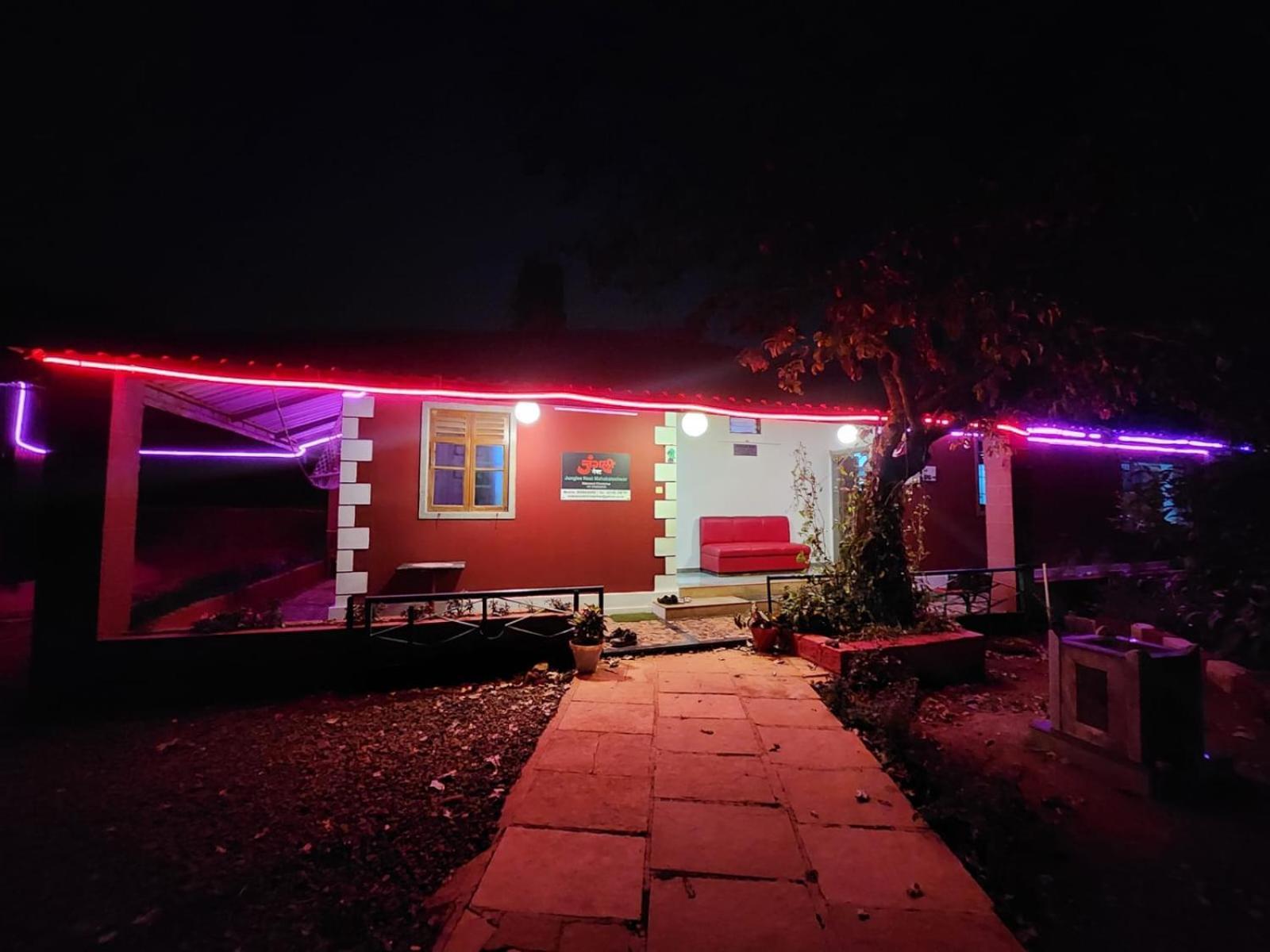 Junglee Nest Holiday Home & Huts Mahabaleshwar Bagian luar foto