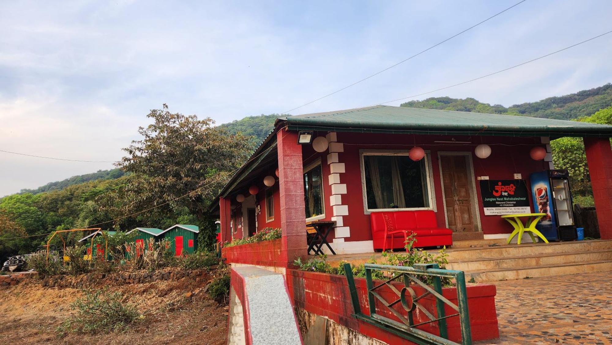 Junglee Nest Holiday Home & Huts Mahabaleshwar Bagian luar foto